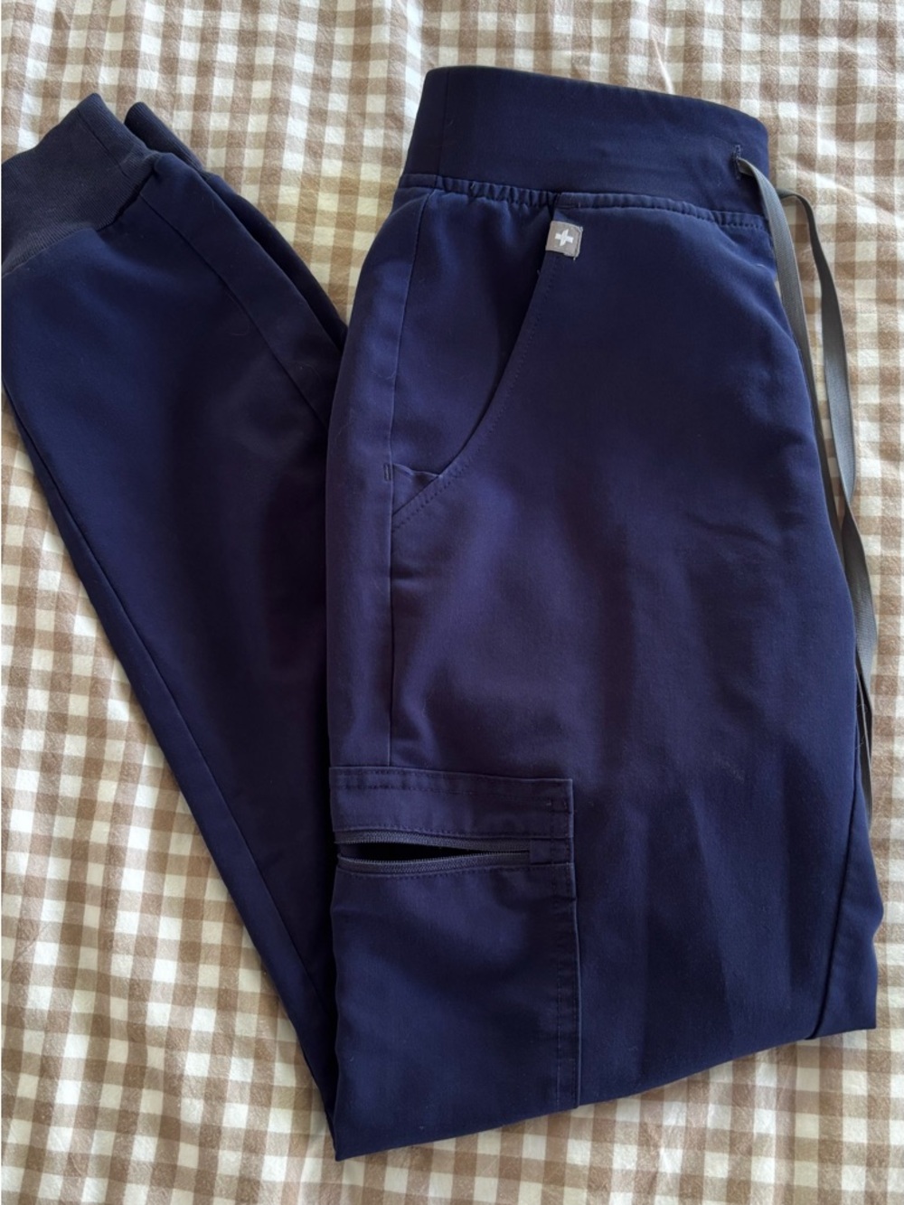 Figs Women’s Navy Scrub Jogger Pants
